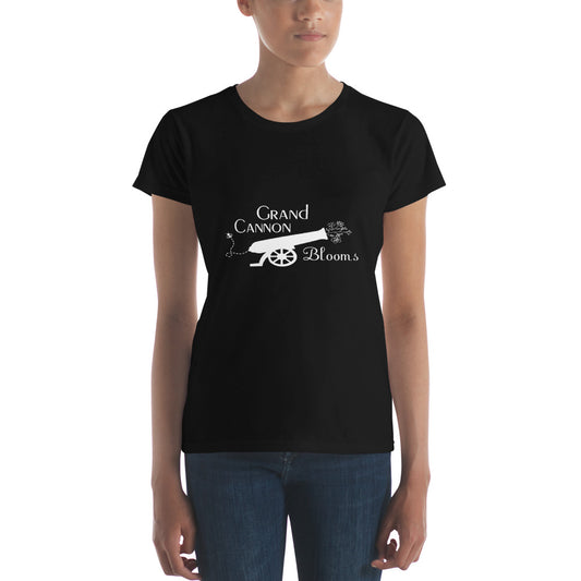 Grand cannon blooms women's t-shirt